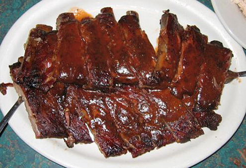 rack of ribs - The worst foods to eat while playing video games